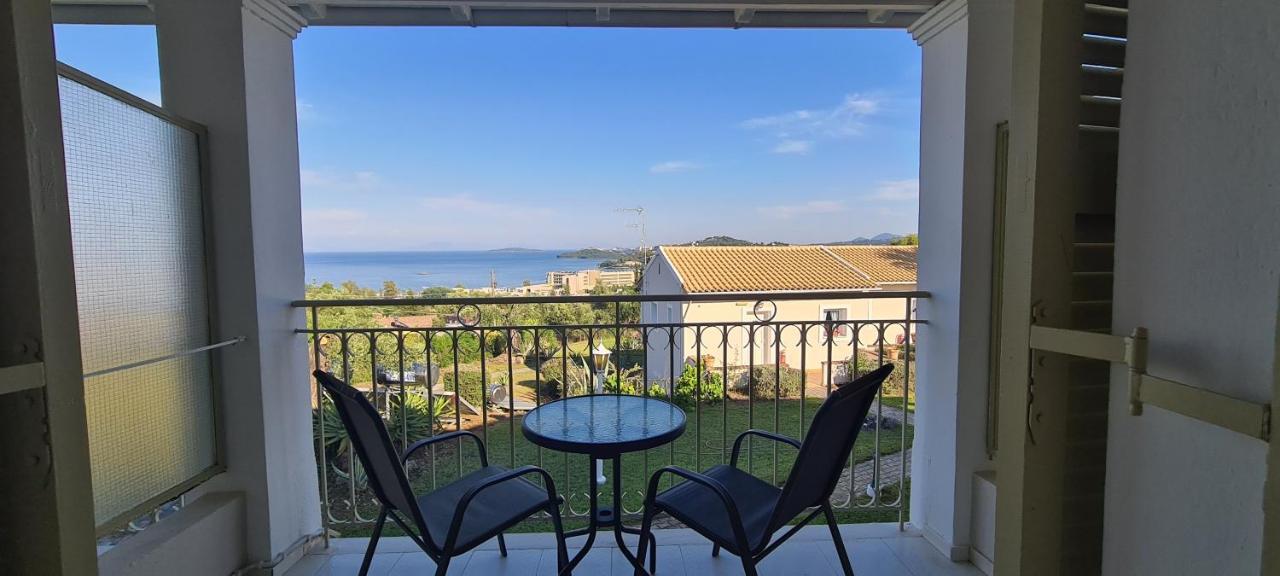 Panorama Hideaway Aparthotel Дасия Екстериор снимка