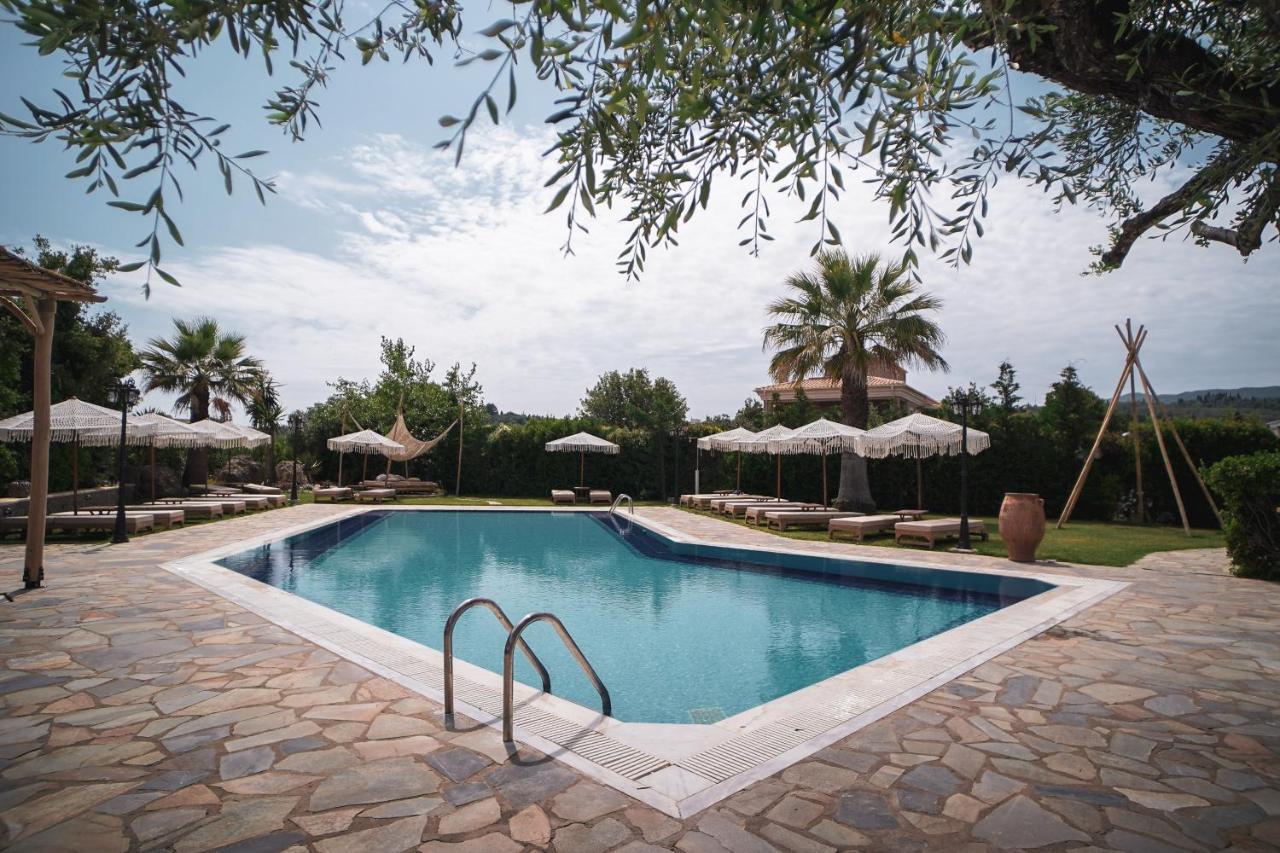 Panorama Hideaway Aparthotel Дасия Екстериор снимка