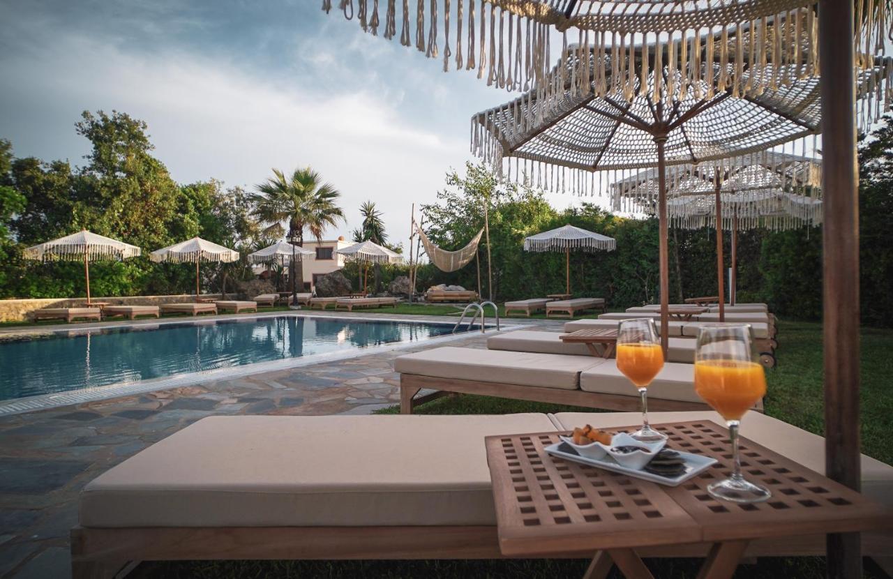 Panorama Hideaway Aparthotel Дасия Екстериор снимка