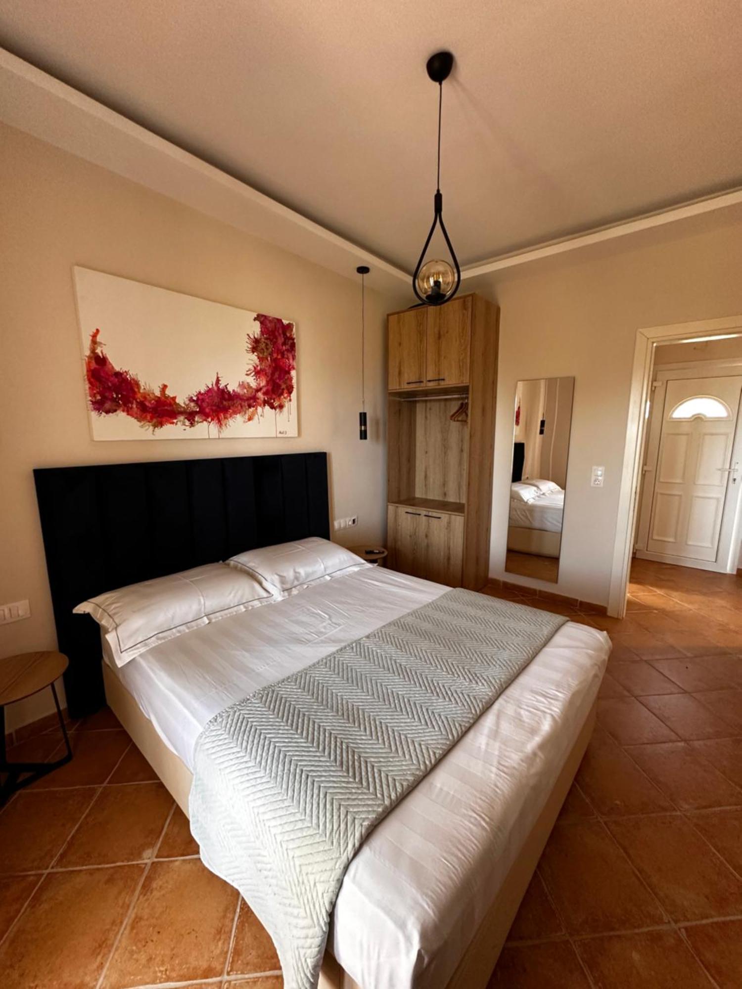 Panorama Hideaway Aparthotel Дасия Екстериор снимка